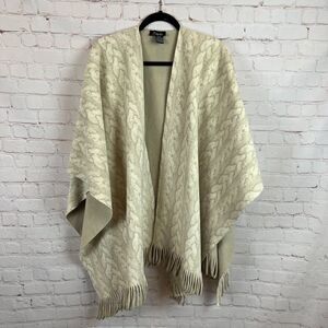 ESTUDIO beige soft warm fleece ruana cape poncho wrap fringe one size
